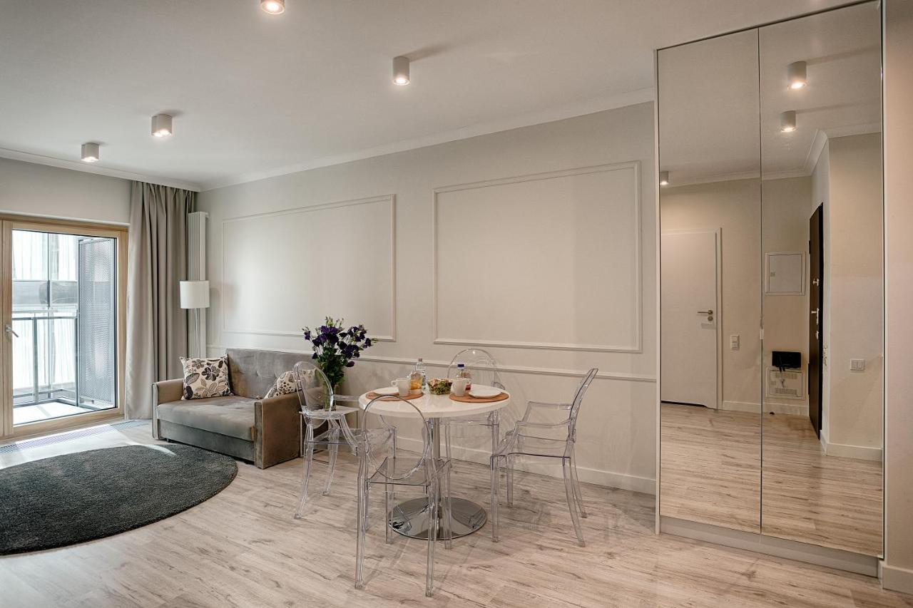 Mennica Residence Luxury Location وارسو المظهر الخارجي الصورة