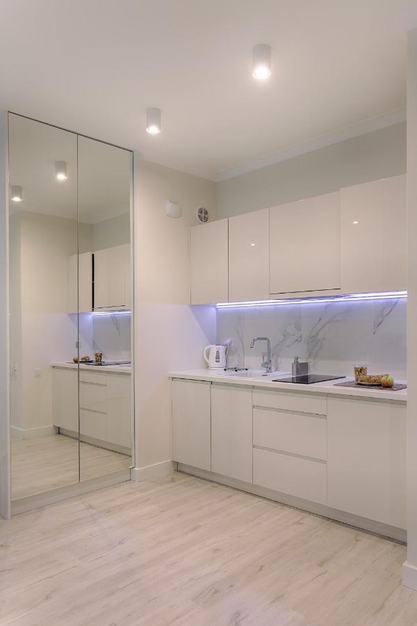 Mennica Residence Luxury Location وارسو المظهر الخارجي الصورة