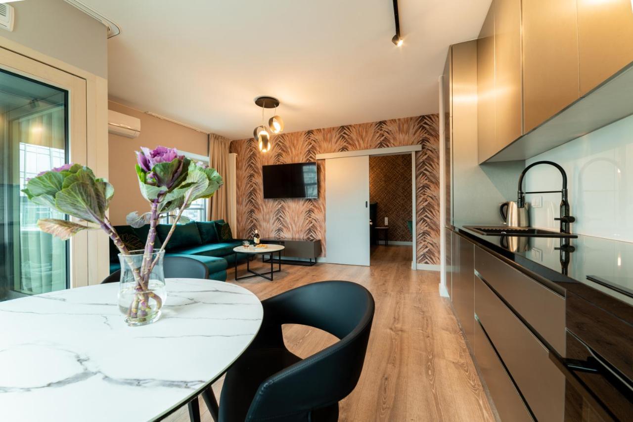 Mennica Residence Luxury Location وارسو المظهر الخارجي الصورة