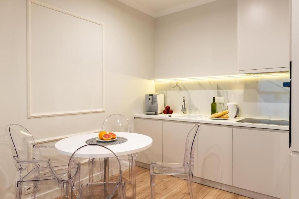 Mennica Residence Luxury Location وارسو المظهر الخارجي الصورة