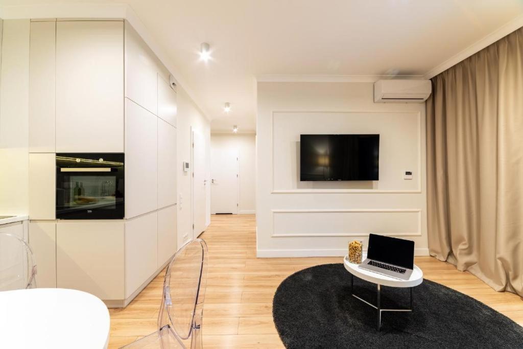 Mennica Residence Luxury Location وارسو المظهر الخارجي الصورة